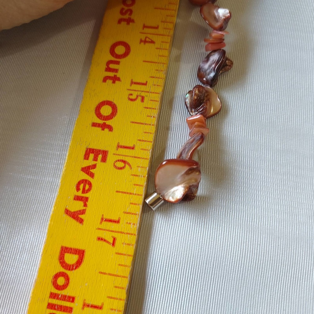 Mother of Pearl Shell Chip Iridescent Golden Copper Jewelry Set - Picture 8 of 10